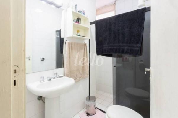 BANHEIRO de Apartamento à venda, Padrão com 167 m², 3 quartos e 2 vagas em Higienópolis - São Paulo