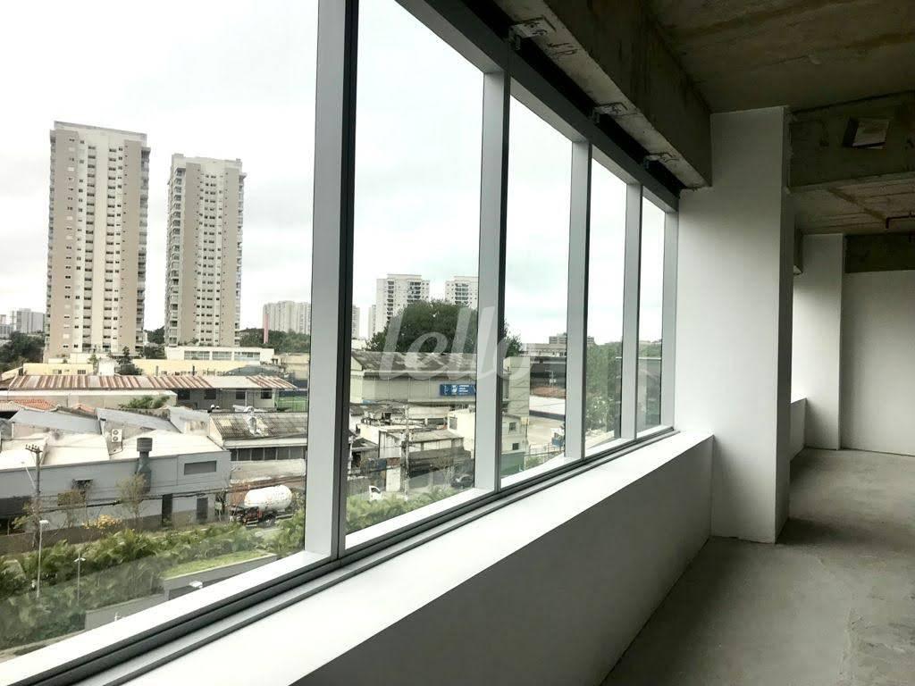 SALA PRINCIPAL 1 de Sala / Conjunto para alugar, Padrão com 258 m², e 9 vagas em Várzea de Baixo - São Paulo