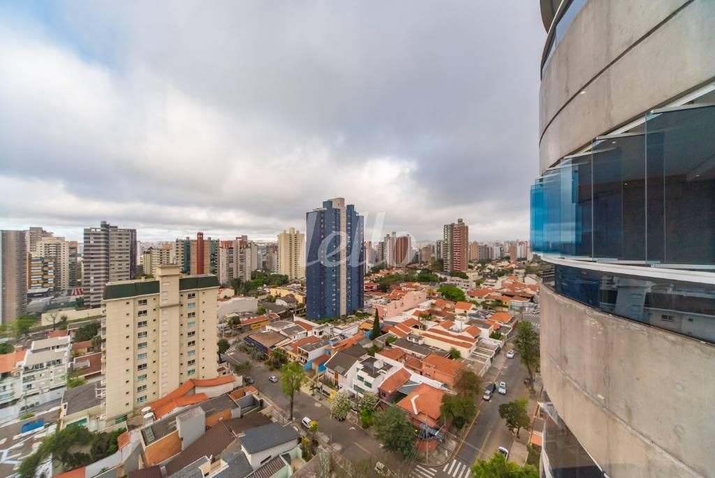 VISTA SALA DOIS AMBIENTES de Apartamento à venda, Padrão com 227 m², 3 quartos e 4 vagas em Jardim - Santo André