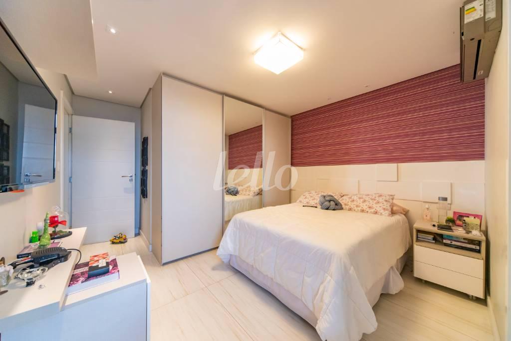 SUÍTE 2 de Apartamento à venda, Padrão com 227 m², 3 quartos e 4 vagas em Jardim - Santo André