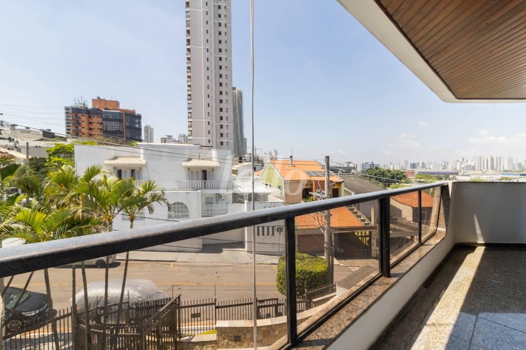 VARANDA de Apartamento para alugar, Padrão com 127 m², 3 quartos e 3 vagas em Mooca - São Paulo