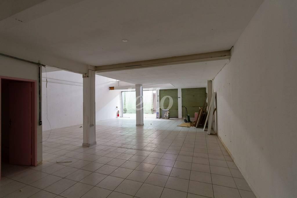 SALÃO de Loja para alugar, Galeria com 53 m², e em Centro - São Paulo