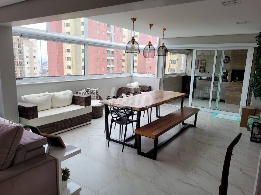 VARANDA GOURMET de Apartamento à venda, Padrão com 118 m², 3 quartos e 2 vagas em Vila Ivone - São Paulo