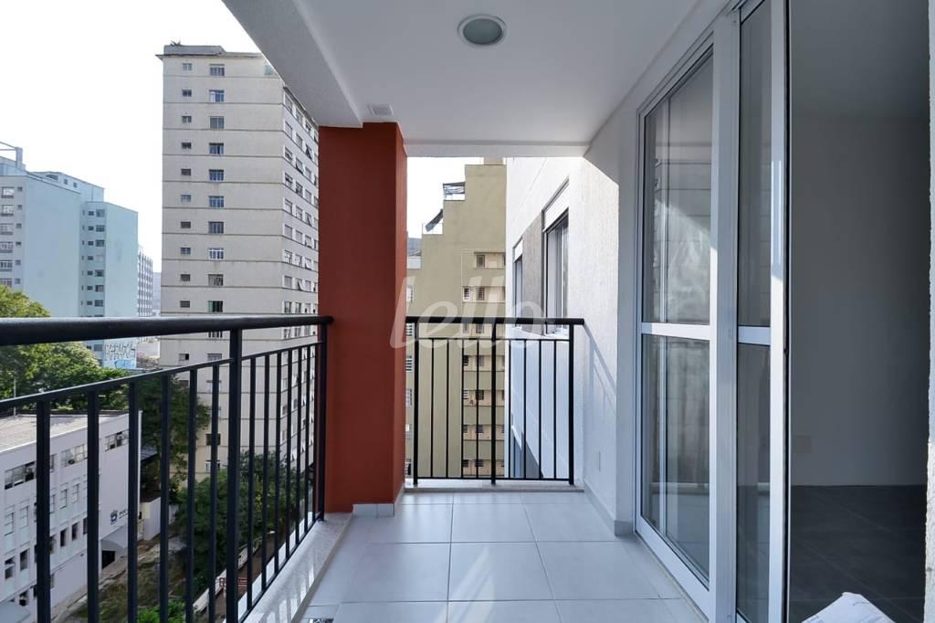 VARANDA de Apartamento à venda, Padrão com 60 m², 2 quartos e 1 vaga em Consolação - São Paulo