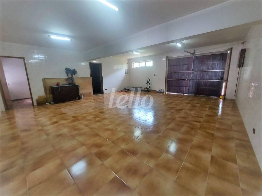 1668186251687 de Casa à venda, assobradada com 332 m², 5 quartos e 5 vagas em Vila Paiva - São Paulo
