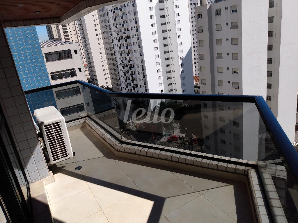 SACADA de Apartamento à venda, Padrão com 107 m², 2 quartos e 2 vagas em Vila Clementino - São Paulo