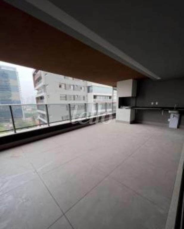 VARANDA de Apartamento à venda, Padrão com 158 m², 4 quartos e 3 vagas em Cidade Monções - São Paulo