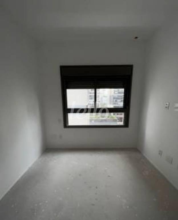 QUARTO de Apartamento à venda, Padrão com 158 m², 4 quartos e 3 vagas em Cidade Monções - São Paulo