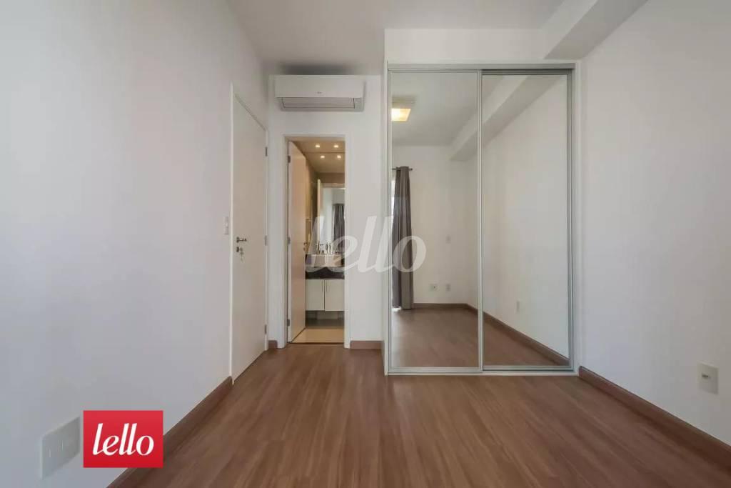 SUÍTE de Apartamento à venda, Padrão com 49 m², 1 quarto e 1 vaga em Campo Belo - São Paulo