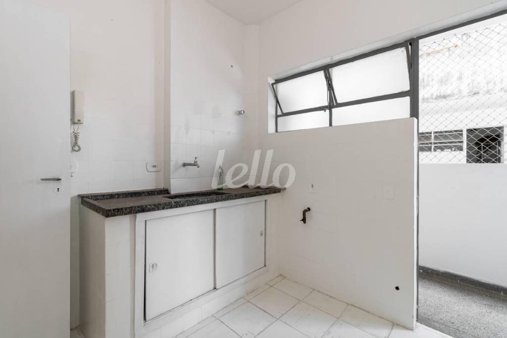 COZINHA de Apartamento para alugar, Padrão com 98 m², 2 quartos e 1 vaga em Vila Buarque - São Paulo