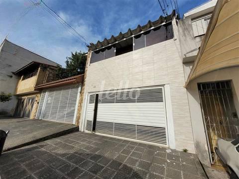 FACHADA de Casa à venda, sobrado com 149 m², 2 quartos e 2 vagas em Vila Ema - São Paulo