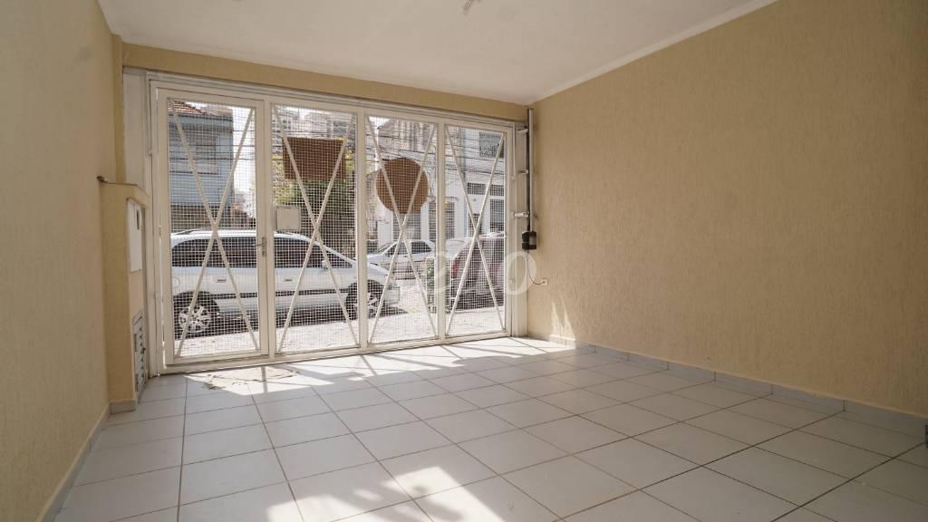 GARAGEM de Casa à venda, sobrado com 180 m², 3 quartos e 2 vagas em Mooca - São Paulo