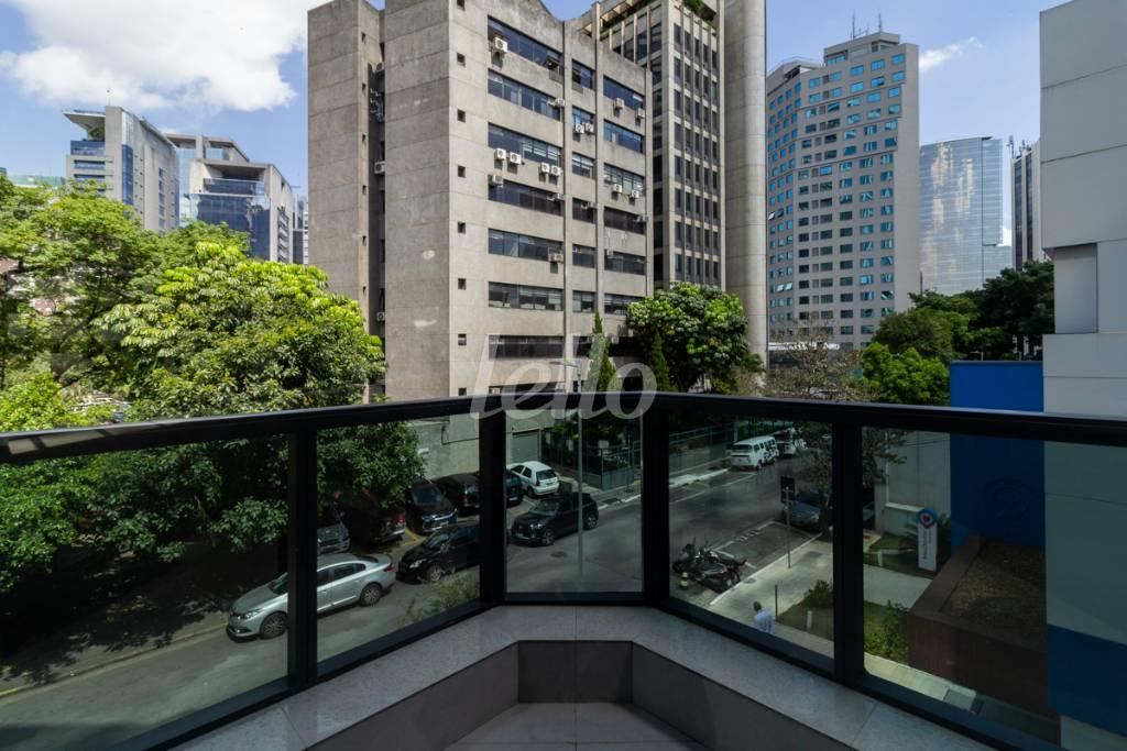 VARANDA de Prédio Comercial para alugar, Monousuário com 4016 m², e 87 vagas em Vila Olímpia - São Paulo
