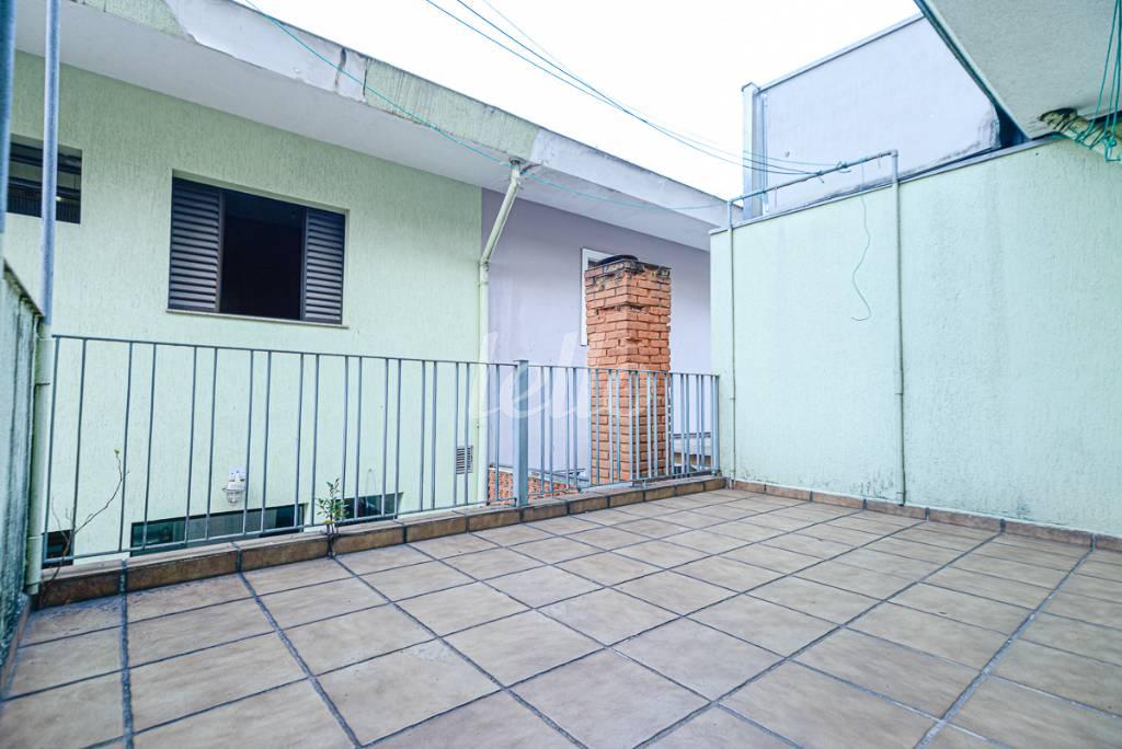 VARANDA de Casa à venda, sobrado com 170 m², 3 quartos e 3 vagas em Jardim São Paulo - São Paulo