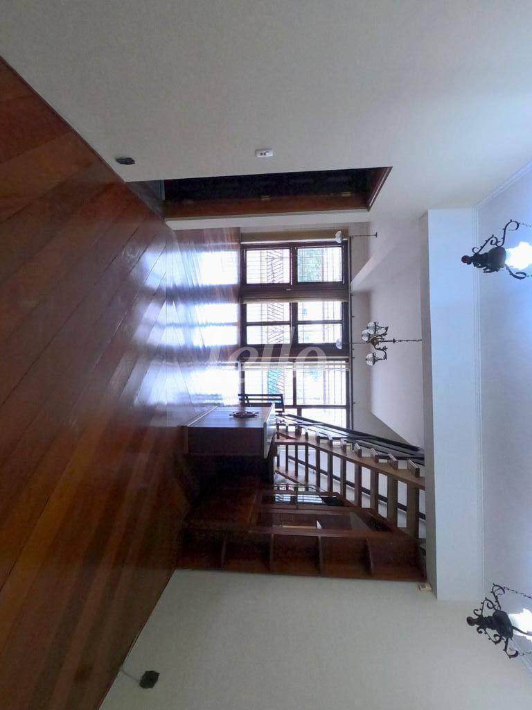 DORMITÓRIO de Casa à venda, sobrado com 231 m², 3 quartos e 3 vagas em Vila Bela - São Paulo