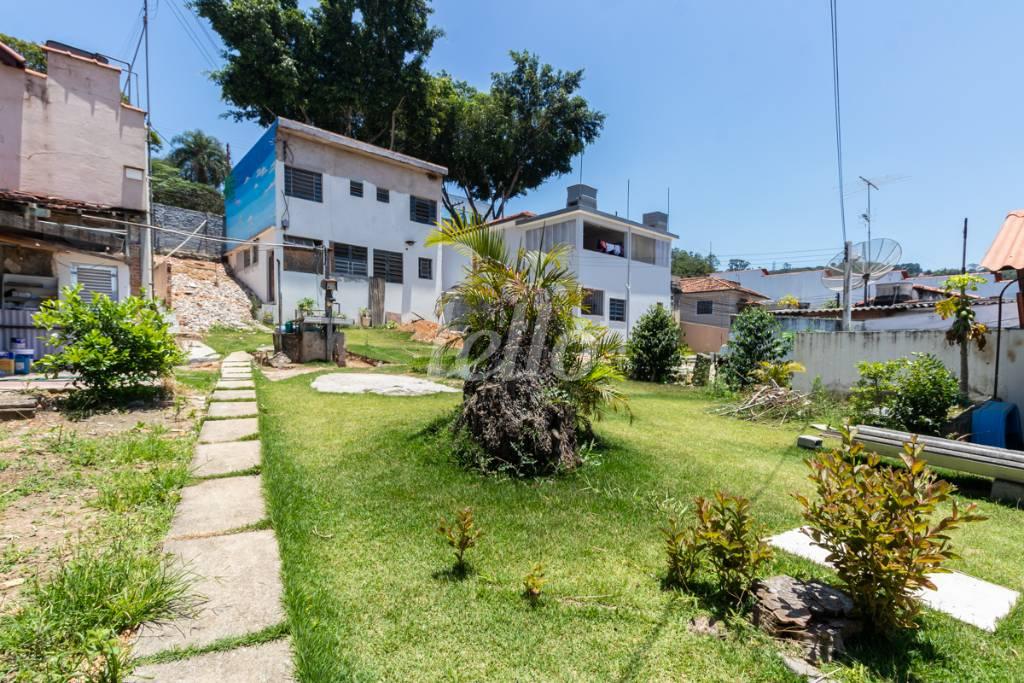 LOTE de Área / Terreno para alugar, Padrão com 600 m², e em Tremembé - São Paulo