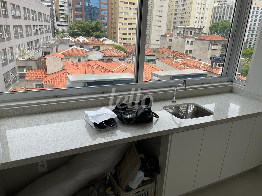COZINHA de Apartamento à venda, Padrão com 183 m², 3 quartos e 1 vaga em Jardim Paulista - São Paulo