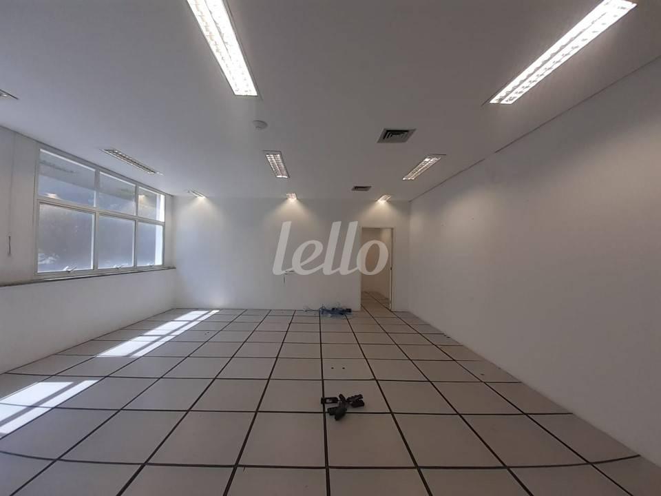 SALA de Sala / Conjunto para alugar, Padrão com 126 m², e 1 vaga em Vila Leopoldina - São Paulo