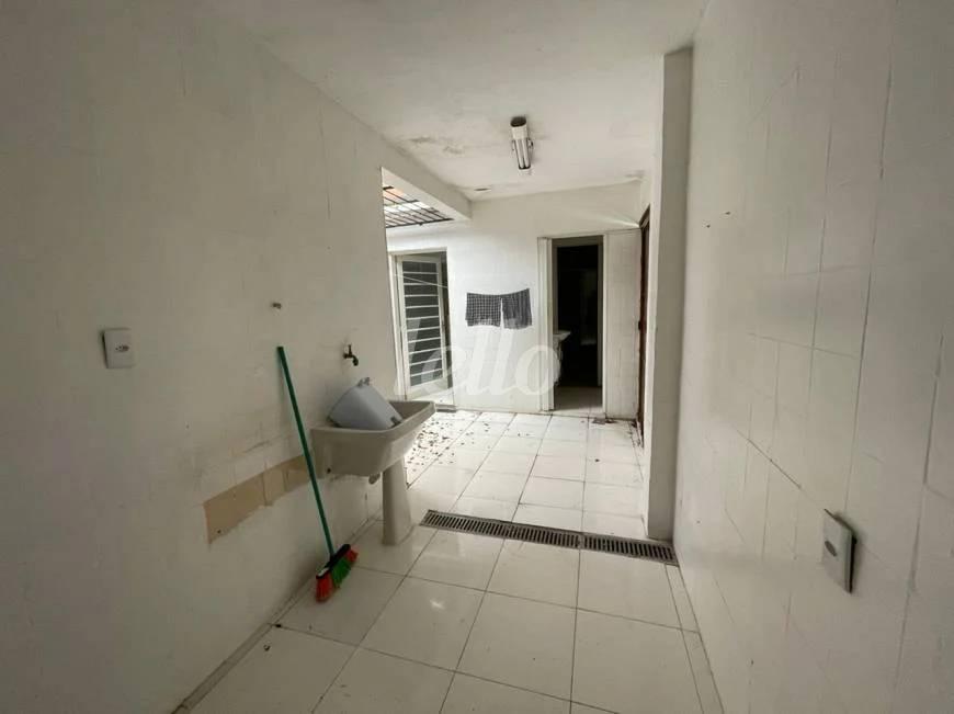 ÁREA DE SERVICO de Casa à venda, sobrado com 200 m², 3 quartos e 2 vagas em Santo Amaro - São Paulo
