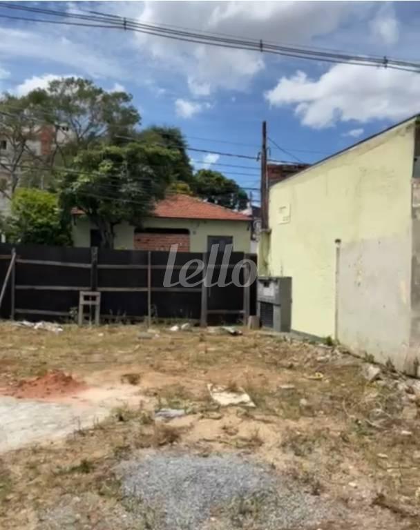 FRENTE DO TERRENO de Área / Terreno à venda, Padrão com 500 m², e em Santo Antônio - São Caetano do Sul