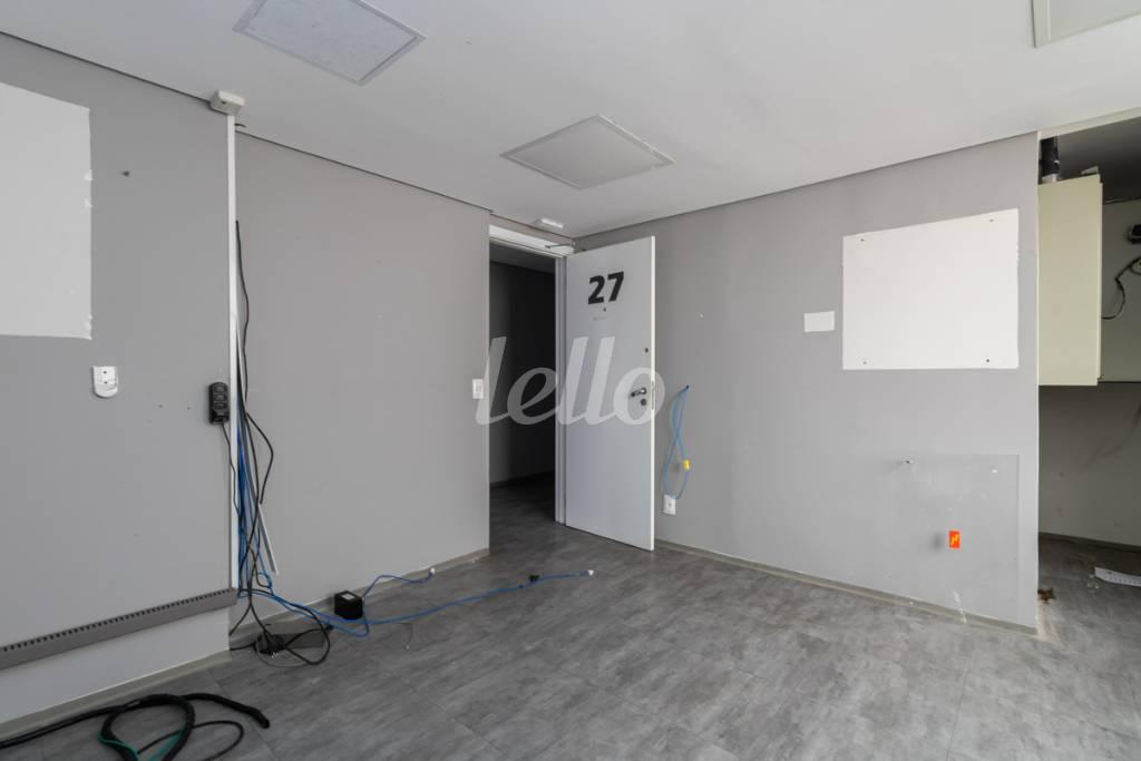 SALA 6 de Sala / Conjunto para alugar, Padrão com 411 m², e 10 vagas em Bela Vista - São Paulo