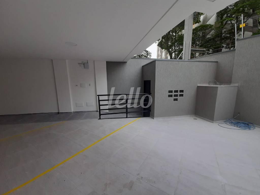 PORTÃO INDIVIDUAL PARA PEDESTRE de Apartamento à venda, cobertura - Padrão com 49 m², 2 quartos e 1 vaga em Vila Assunção - Santo André