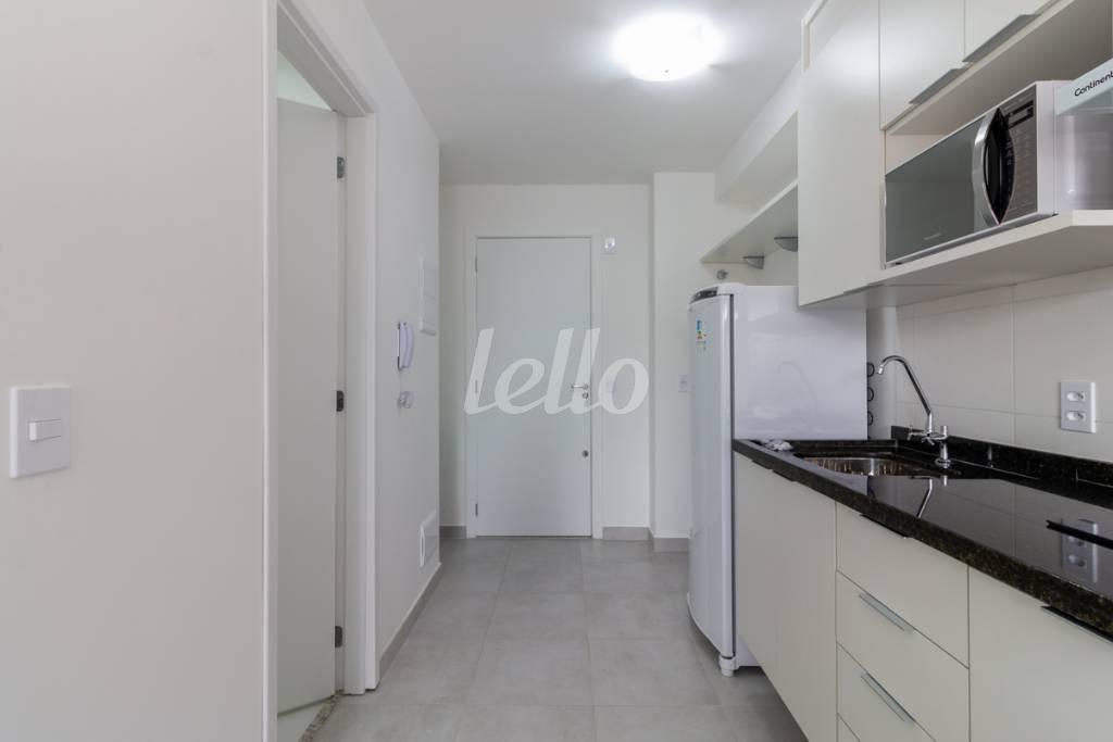 12 COZINHA de Apartamento para alugar, Padrão com 25 m², 1 quarto e em Vila Clementino - São Paulo