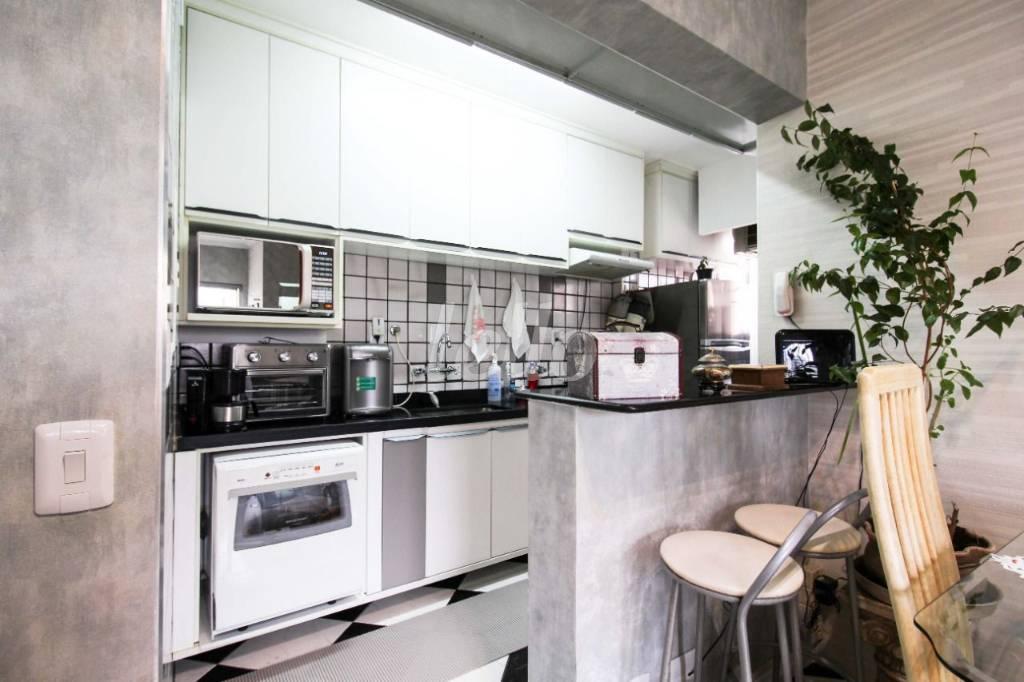 COZINHA de Apartamento à venda, Padrão com 62 m², 2 quartos e 1 vaga em Indianópolis - São Paulo
