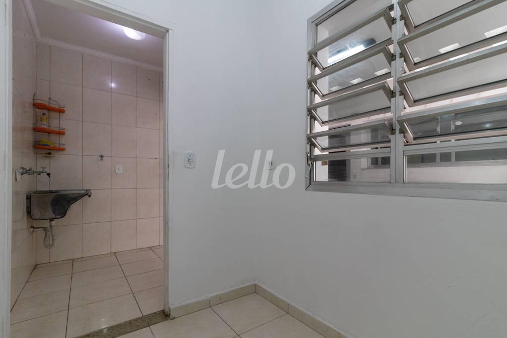 DEPÓSITO de Casa à venda, sobrado com 144 m², 4 quartos e 3 vagas em Vila Ema - São Paulo