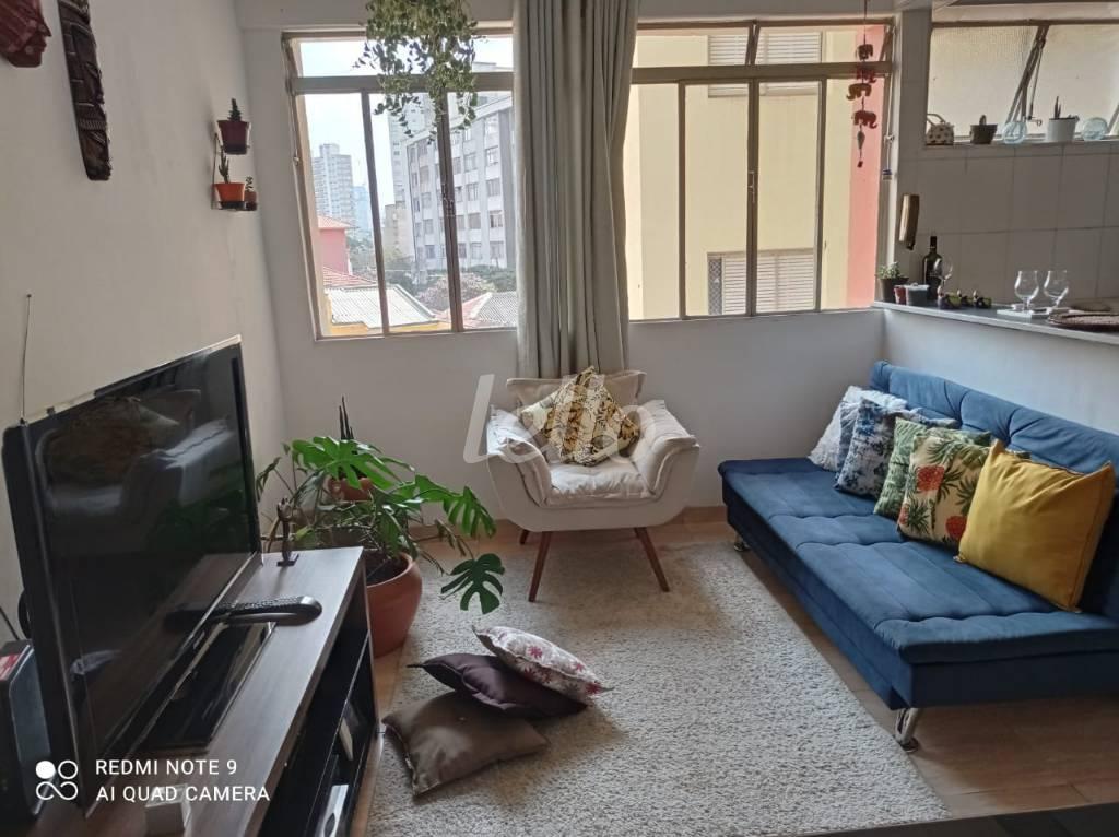 SALA de Apartamento à venda, Padrão com 52 m², 1 quarto e em Bela Vista - São Paulo