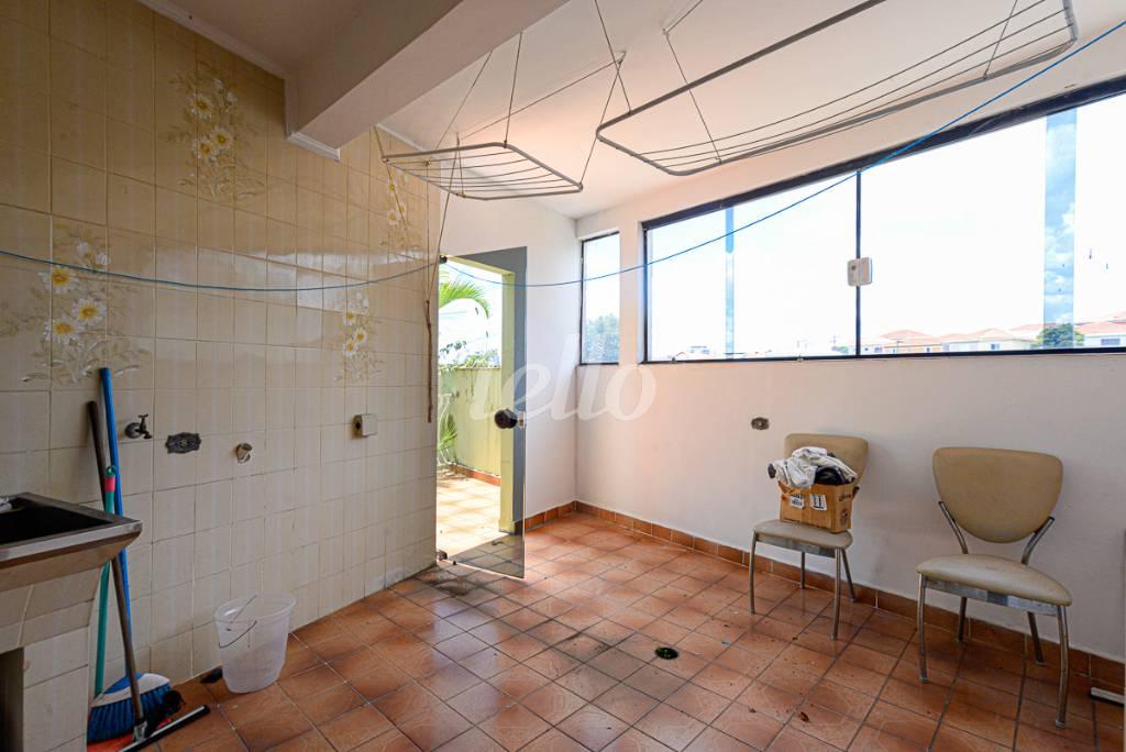 ÁREA DE SERVIÇO de Casa à venda, sobrado com 250 m², 5 quartos e 3 vagas em Tucuruvi - São Paulo