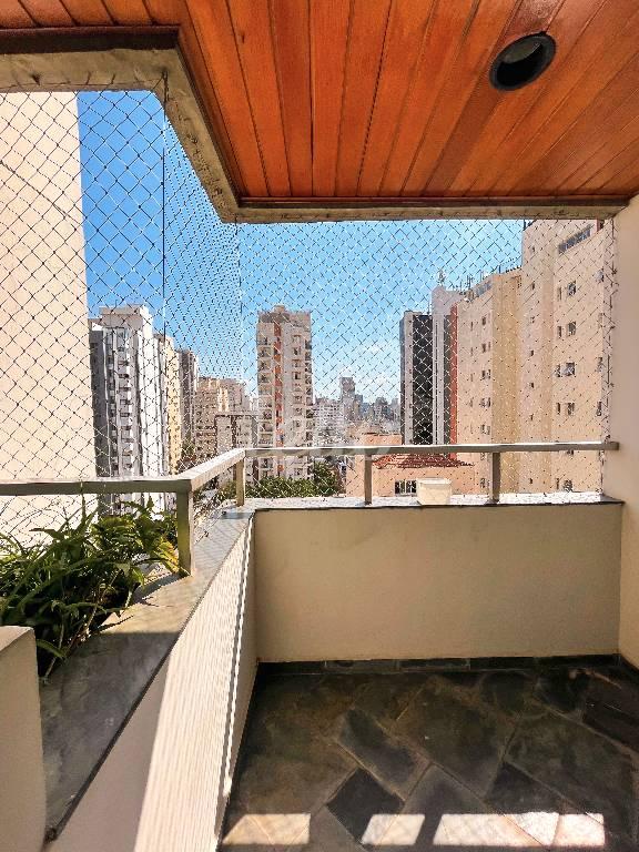VARANDA de Apartamento à venda, Padrão com 145 m², 4 quartos e 3 vagas em Pinheiros - São Paulo