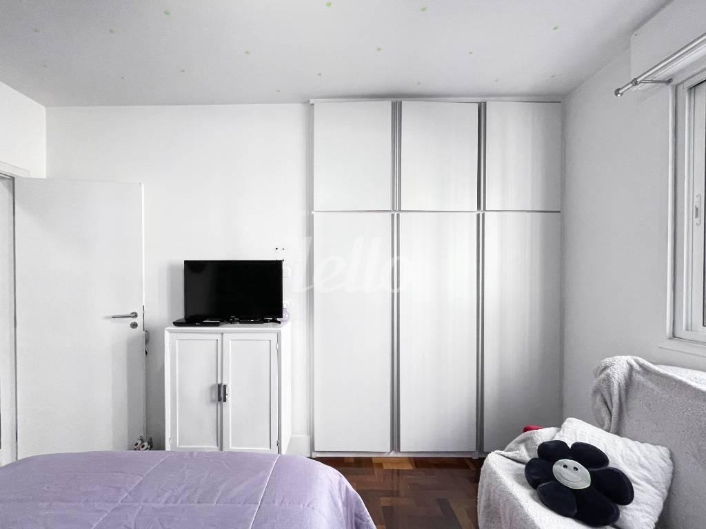 QUARTO 2 de Apartamento à venda, Padrão com 190 m², 3 quartos e 2 vagas em Paraíso - São Paulo