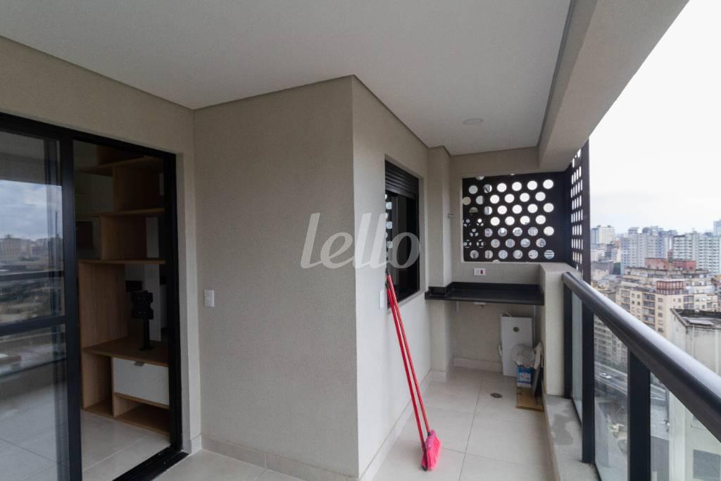 SACADA de Apartamento para alugar, Padrão com 37 m², 1 quarto e 1 vaga em Bela Vista - São Paulo