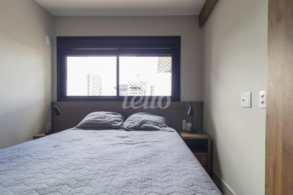 SUÍTE de Apartamento à venda, Padrão com 71 m², 3 quartos e 1 vaga em Pinheiros - São Paulo