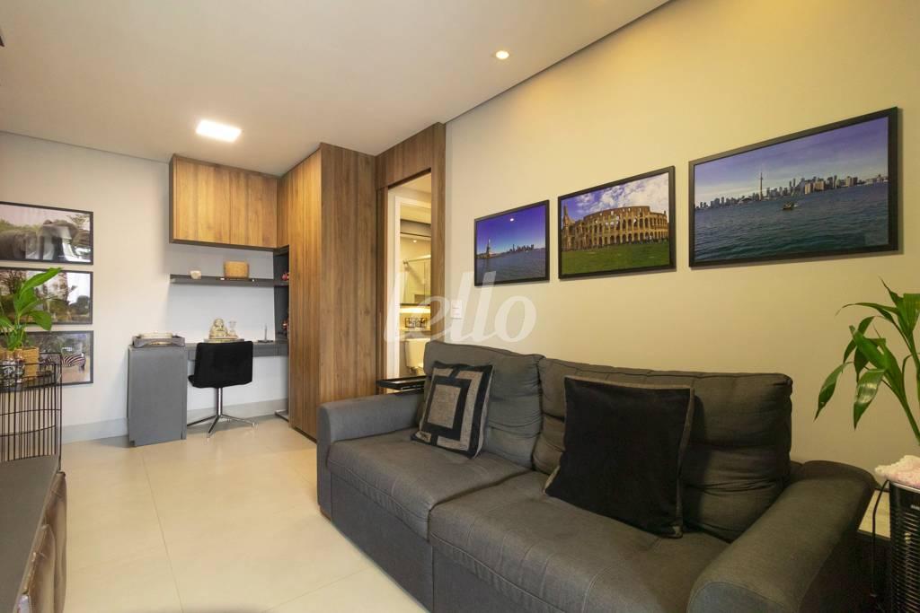 SALA de Apartamento à venda, Padrão com 71 m², 3 quartos e 1 vaga em Pinheiros - São Paulo