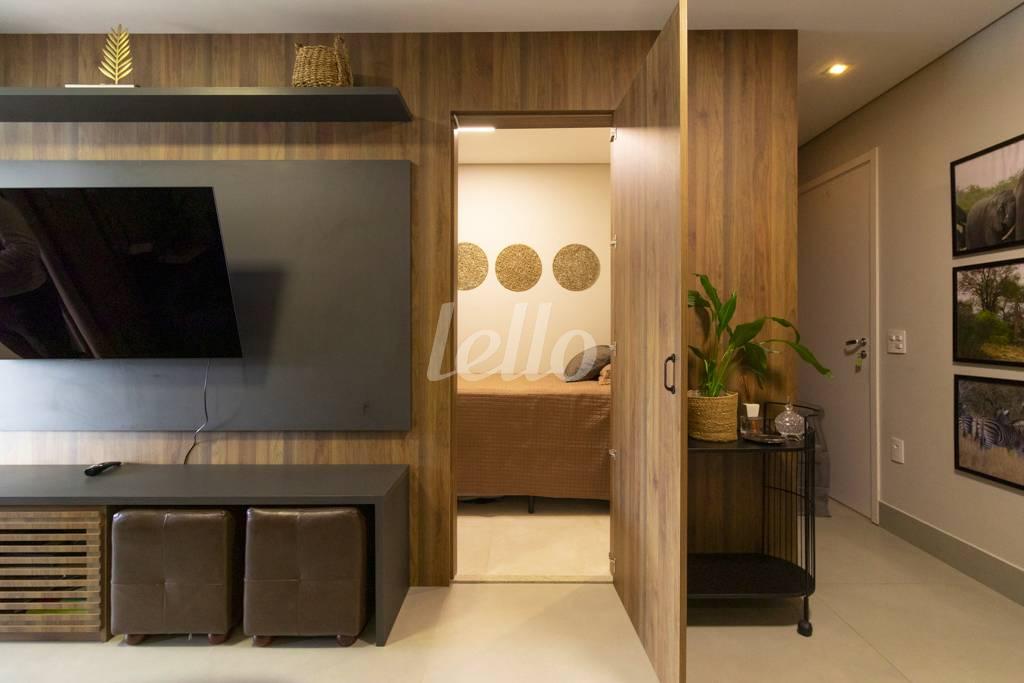 SALA de Apartamento à venda, Padrão com 71 m², 3 quartos e 1 vaga em Pinheiros - São Paulo