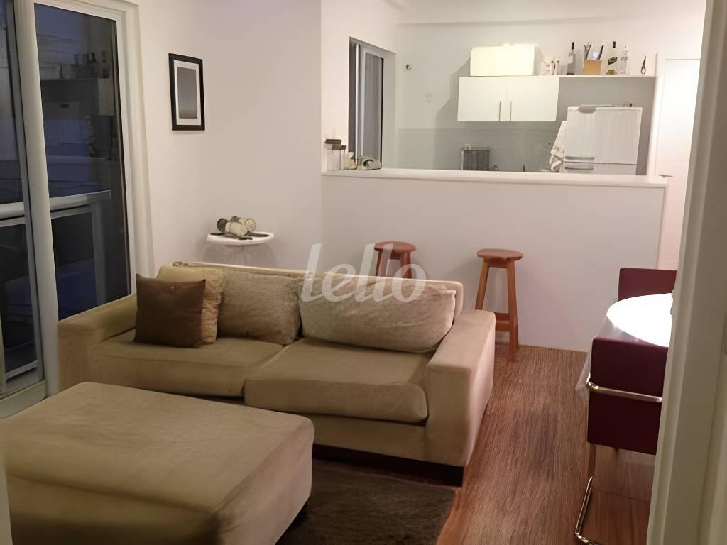 SALA de Apartamento para alugar, Padrão com 51 m², 1 quarto e 1 vaga em Bela Vista - São Paulo