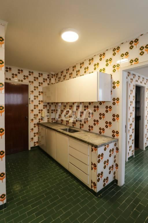 COZINHA de Apartamento à venda, Padrão com 132 m², 3 quartos e 1 vaga em Pinheiros - São Paulo