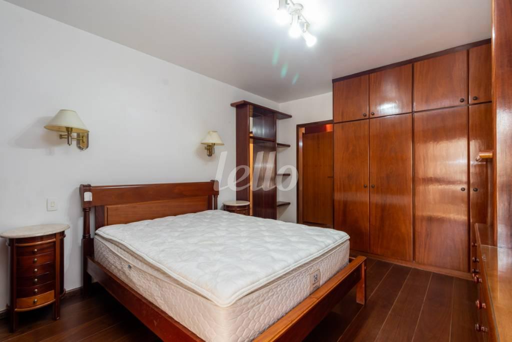 SUÍTE 1 de Apartamento à venda, Padrão com 241 m², 4 quartos e 4 vagas em Santa Cecília - São Paulo