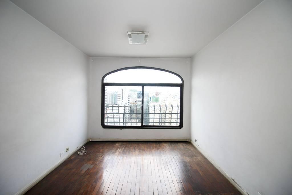SALA de Apartamento à venda, Padrão com 110 m², 3 quartos e 2 vagas em Paraíso - São Paulo