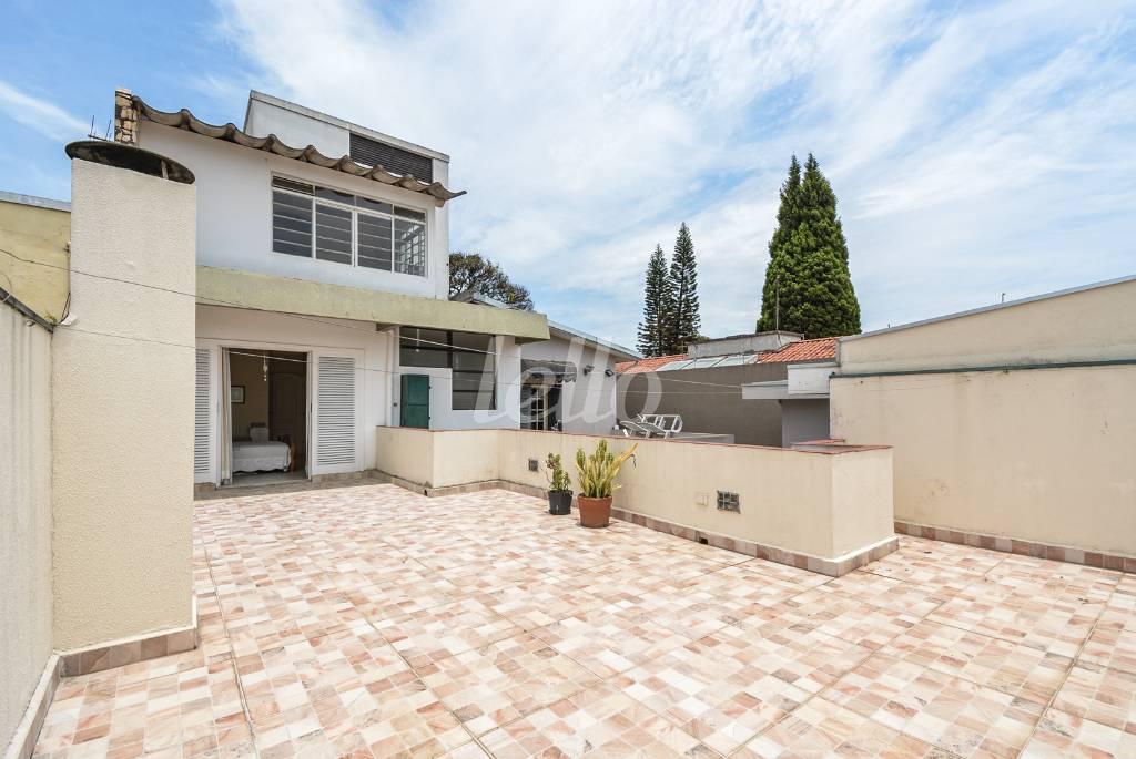 VARANDA de Casa à venda, sobrado com 190 m², 3 quartos e 2 vagas em Indianópolis - São Paulo