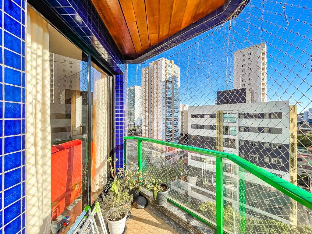 VARANDA de Apartamento à venda, Padrão com 154 m², 4 quartos e 3 vagas em Vila Clementino - São Paulo