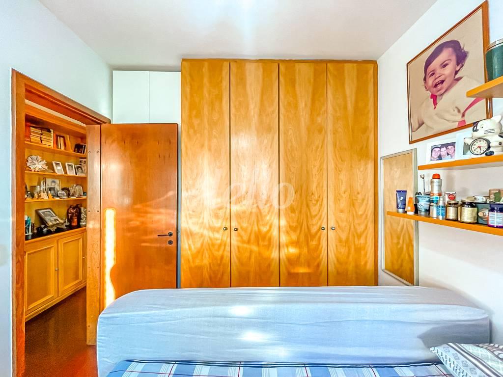 QUARTO 3 de Apartamento à venda, Padrão com 154 m², 4 quartos e 3 vagas em Vila Clementino - São Paulo