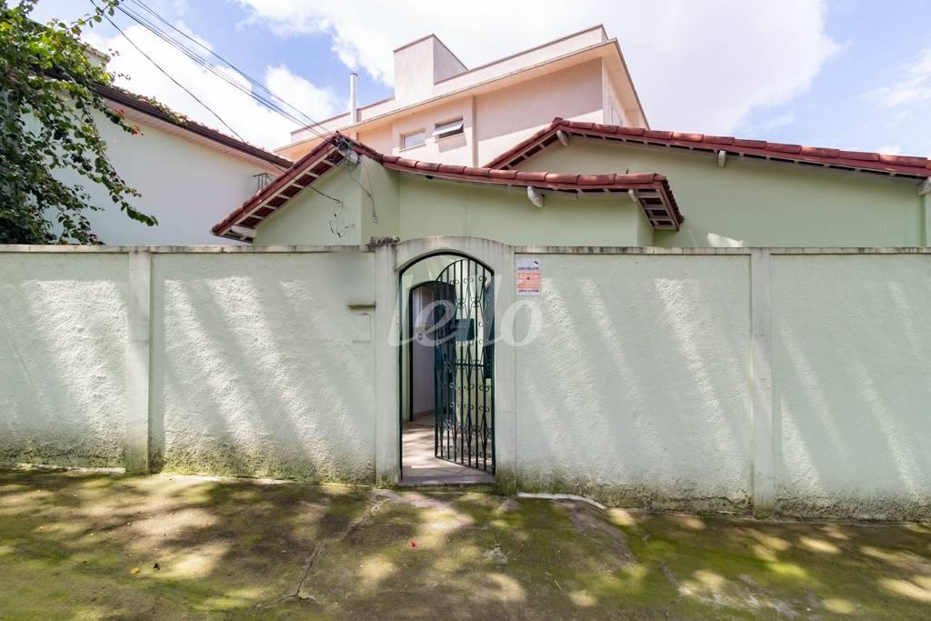 FACHADA de Casa à venda, térrea com 60 m², 2 quartos e em Água Fria - São Paulo