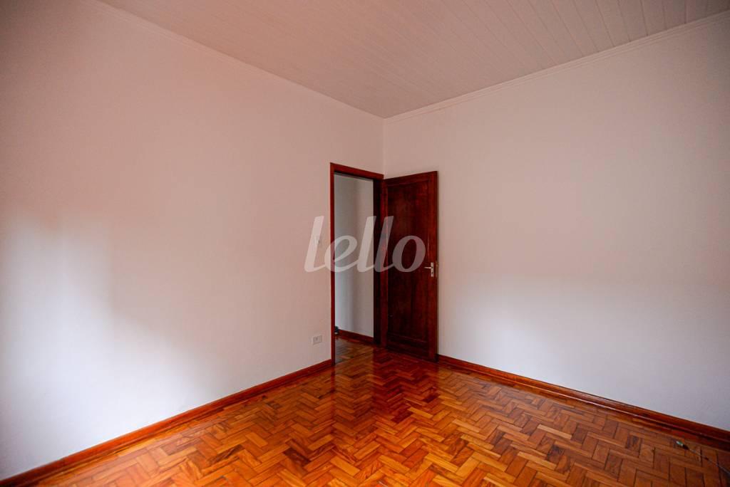 DORMITÓRIO de Casa à venda, assobradada com 280 m², 6 quartos e 2 vagas em Vila Madalena - São Paulo