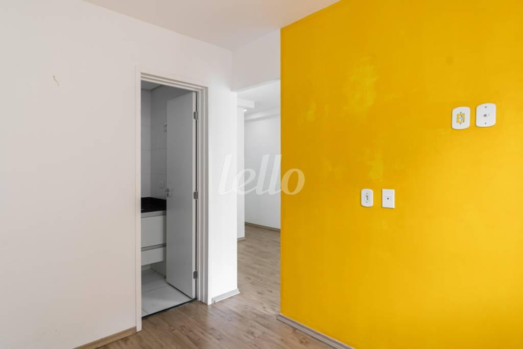 SUITE de Apartamento para alugar, Padrão com 38 m², 1 quarto e 1 vaga em Vila Tolstoi - São Paulo