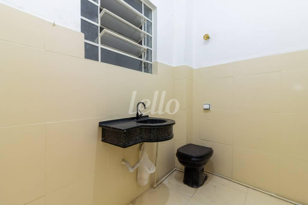 BANHEIRO de Apartamento para alugar, Padrão com 95 m², 2 quartos e em Mirandopolis - São Paulo
