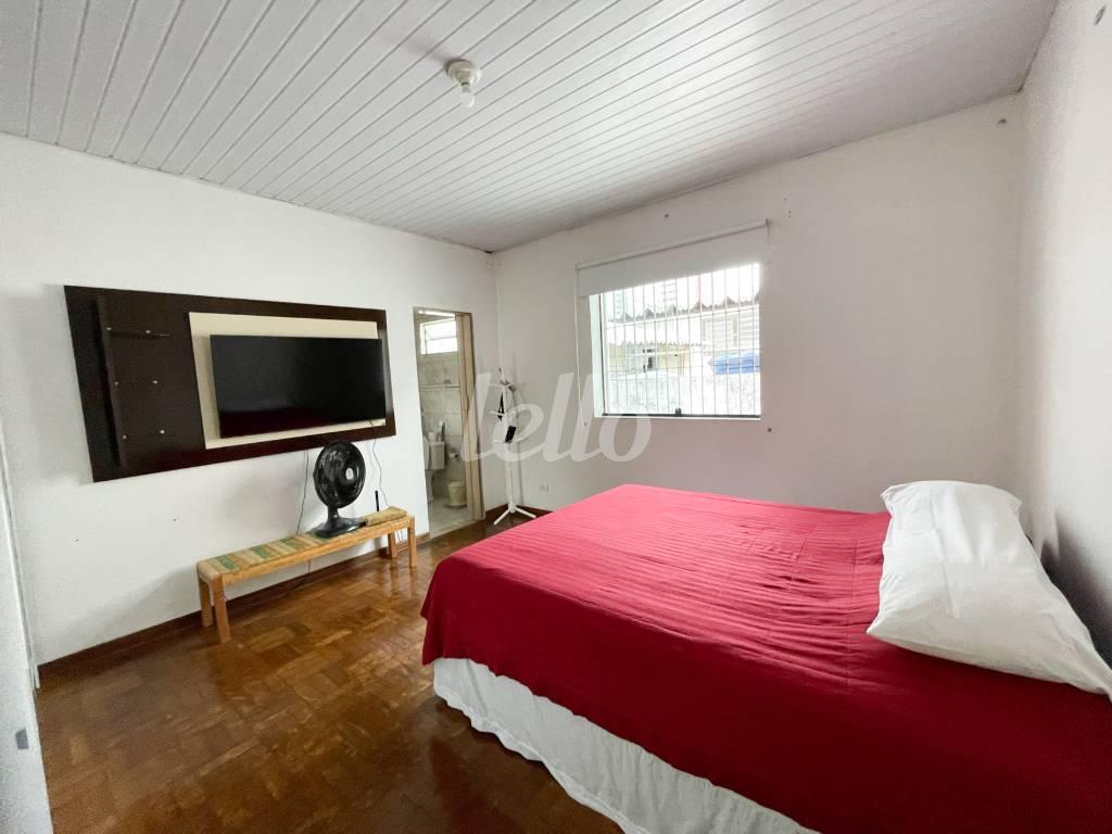 SUÍTE de Casa à venda, sobrado com 371 m², 2 quartos e 2 vagas em Mooca - São Paulo