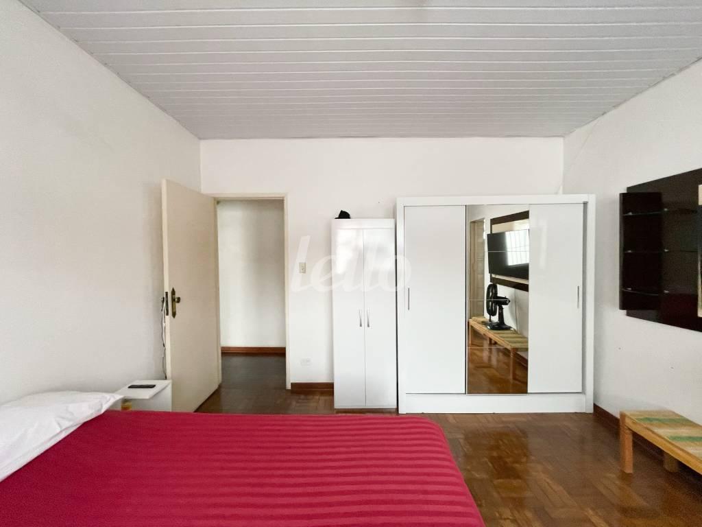 SUÍTE de Casa à venda, sobrado com 371 m², 2 quartos e 2 vagas em Mooca - São Paulo